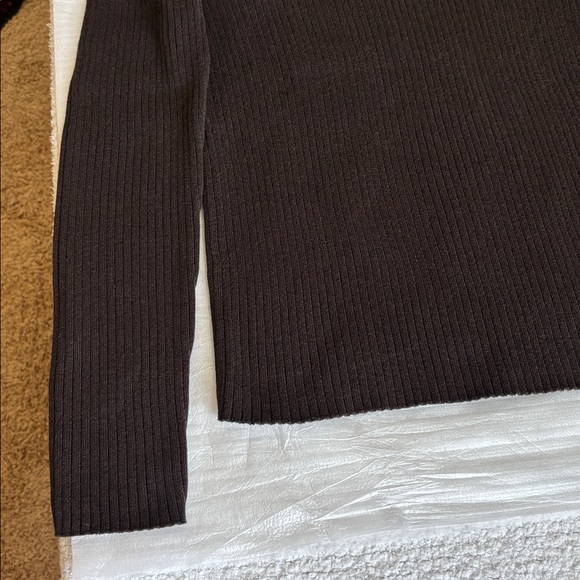 The Limited Ribbed Dark Brown Turtleneck Sweater- 100% Cotton - Picture 11 of 15